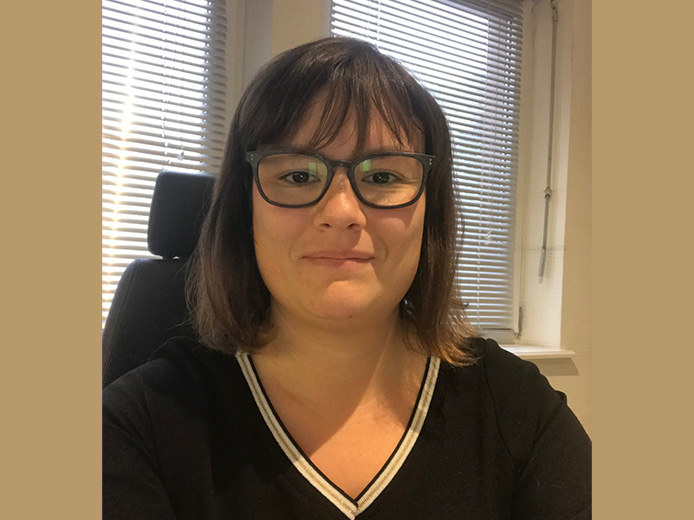 Dr Caroline Metzinger